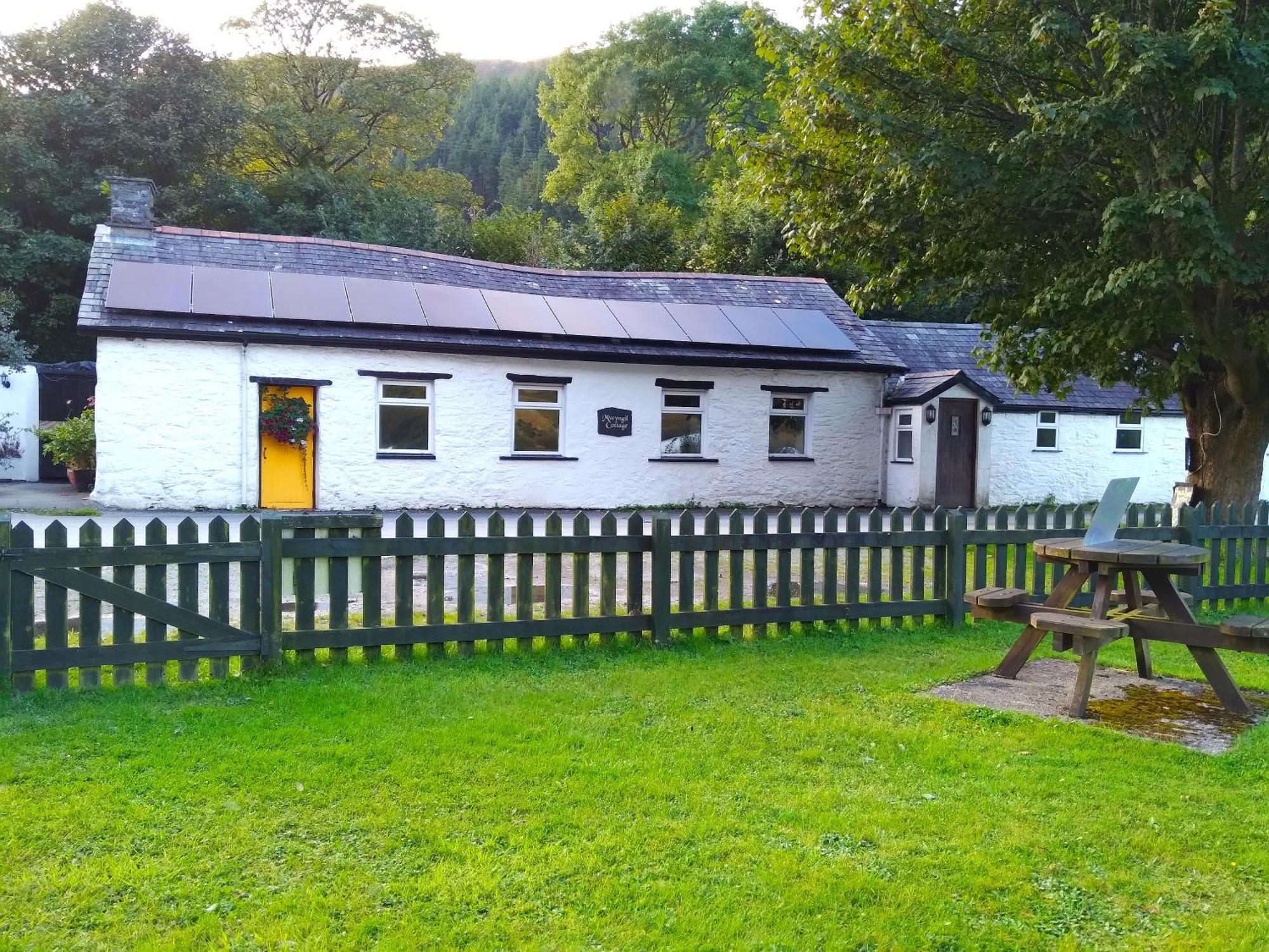 Pen-Y-Bont Hotel Tal-y-llyn Exterior foto